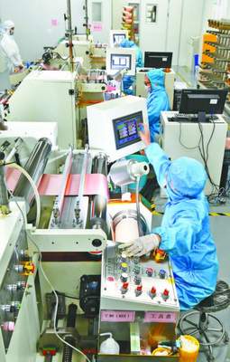 廣安市各地打好穩(wěn)經(jīng)濟(jì)大盤(pán)"硬仗"